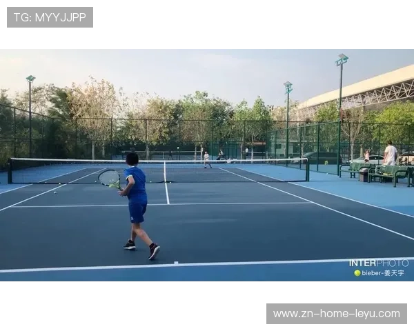 网球联盟加强基层场馆青训课程与师资双向支持，网球青训队
